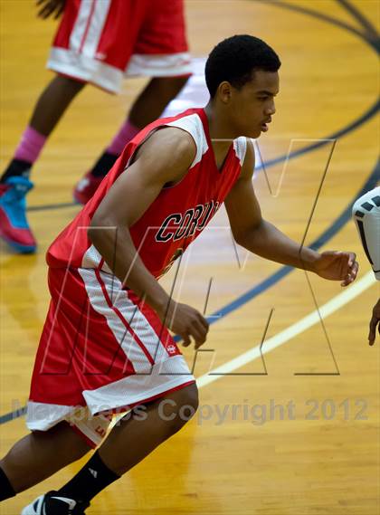 Thumbnail 1 in Chavez vs. Cordova (McDonald's Classic) photogallery.