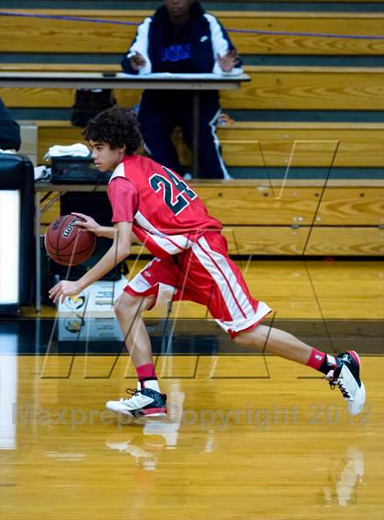 Thumbnail 3 in Chavez vs. Cordova (McDonald's Classic) photogallery.