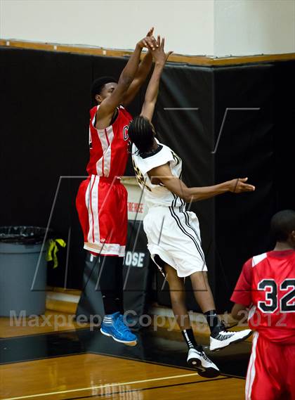Thumbnail 2 in Chavez vs. Cordova (McDonald's Classic) photogallery.