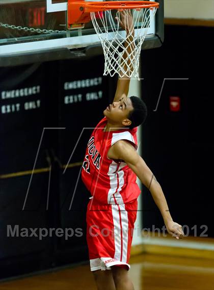 Thumbnail 3 in Chavez vs. Cordova (McDonald's Classic) photogallery.