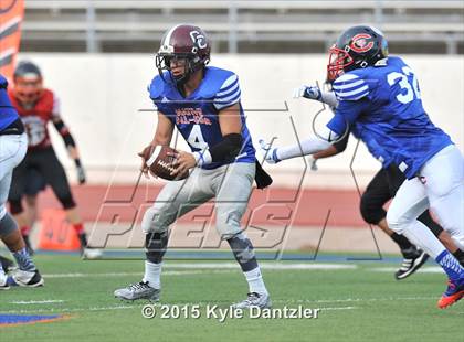 Thumbnail 3 in 2015 Native All Star Football Classic (Red Hawks vs. Blue Eagles) photogallery.