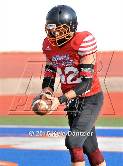 Thumbnail 3 in 2015 Native All Star Football Classic (Red Hawks vs. Blue Eagles) photogallery.