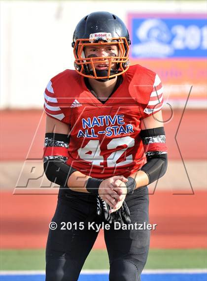 Thumbnail 3 in 2015 Native All Star Football Classic (Red Hawks vs. Blue Eagles) photogallery.