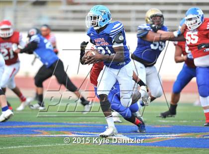 Thumbnail 3 in 2015 Native All Star Football Classic (Red Hawks vs. Blue Eagles) photogallery.