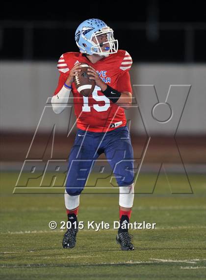 Thumbnail 1 in 2015 Native All Star Football Classic (Red Hawks vs. Blue Eagles) photogallery.