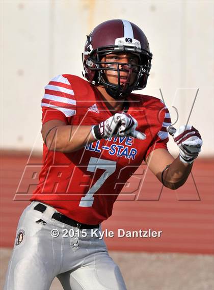 Thumbnail 2 in 2015 Native All Star Football Classic (Red Hawks vs. Blue Eagles) photogallery.