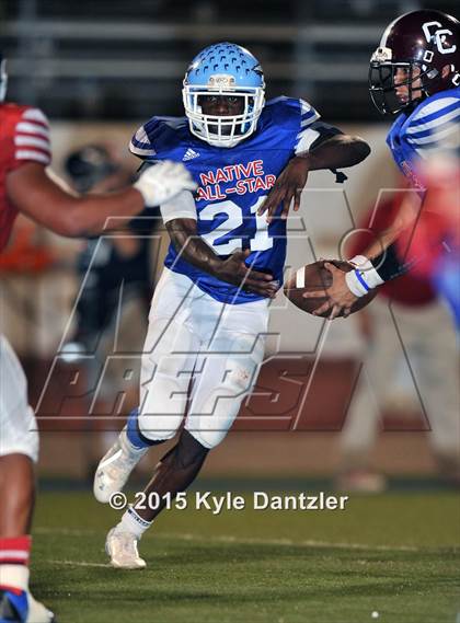 Thumbnail 3 in 2015 Native All Star Football Classic (Red Hawks vs. Blue Eagles) photogallery.