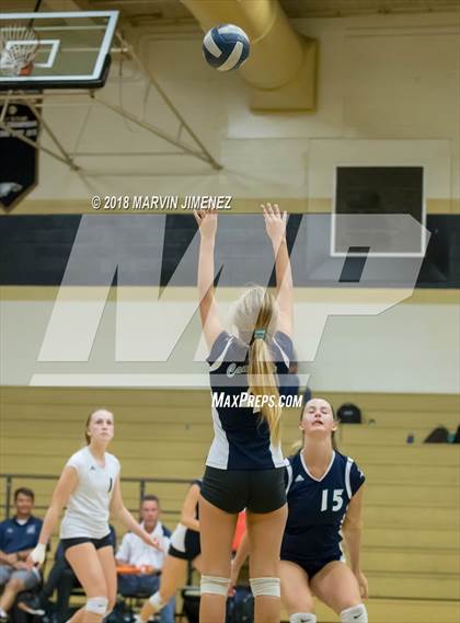 Thumbnail 2 in Camarillo @ Oak Park photogallery.