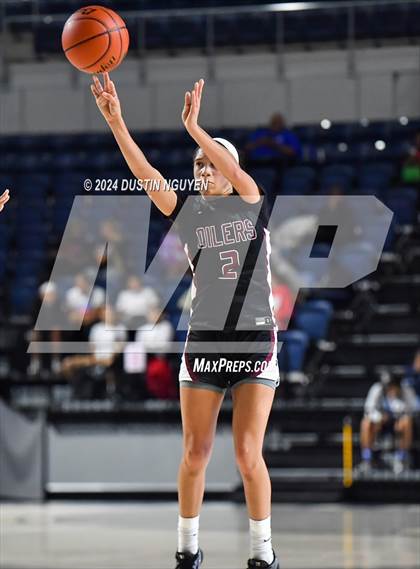 Thumbnail 2 in Pearland vs. Dickinson (RCS Sports Kickoff Classic) photogallery.