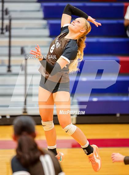 Thumbnail 1 in Palmer @ Sand Creek photogallery.