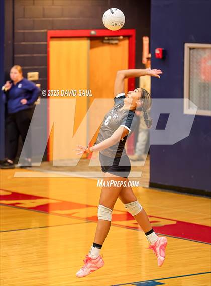 Thumbnail 2 in Palmer @ Sand Creek photogallery.