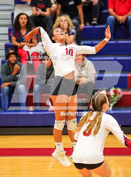 Thumbnail 2 in Palmer @ Sand Creek photogallery.