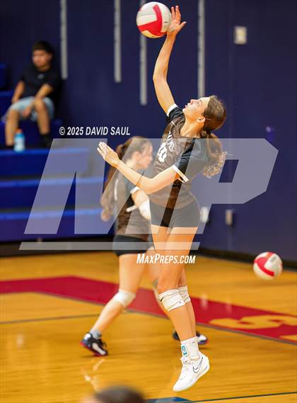 Thumbnail 3 in Palmer @ Sand Creek photogallery.