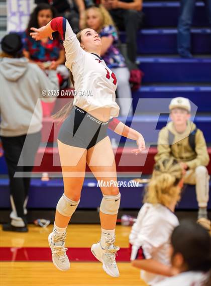 Thumbnail 3 in Palmer @ Sand Creek photogallery.