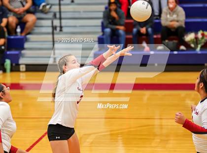 Thumbnail 2 in Palmer @ Sand Creek photogallery.