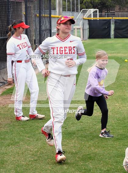 Thumbnail 3 in Katy vs Cinco Ranch photogallery.