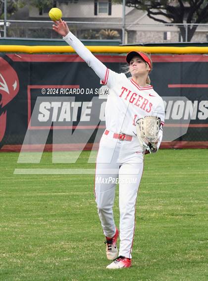 Thumbnail 2 in Katy vs Cinco Ranch photogallery.