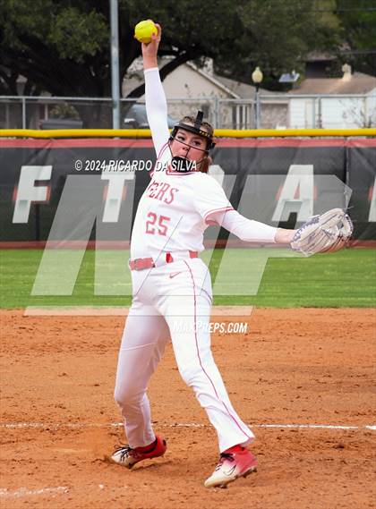 Thumbnail 1 in Katy vs Cinco Ranch photogallery.