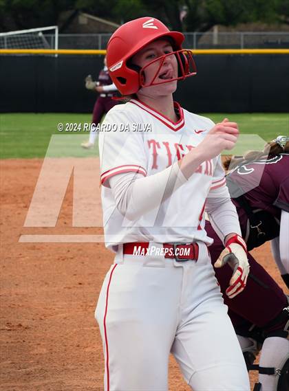 Thumbnail 3 in Katy vs Cinco Ranch photogallery.