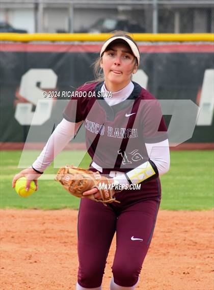 Thumbnail 3 in Katy vs Cinco Ranch photogallery.