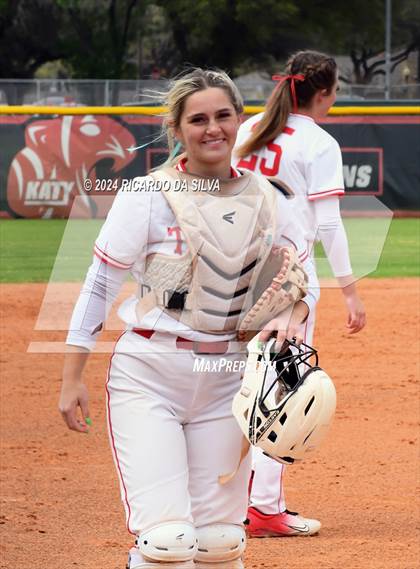 Thumbnail 3 in Katy vs Cinco Ranch photogallery.