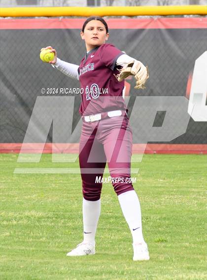 Thumbnail 1 in Katy vs Cinco Ranch photogallery.