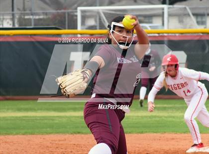 Thumbnail 2 in Katy vs Cinco Ranch photogallery.