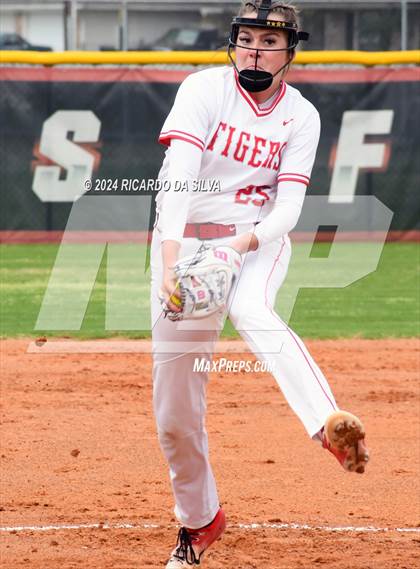 Thumbnail 1 in Katy vs Cinco Ranch photogallery.