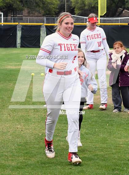 Thumbnail 2 in Katy vs Cinco Ranch photogallery.