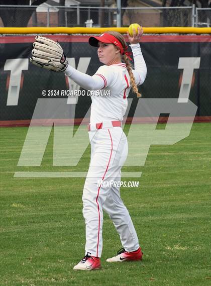 Thumbnail 1 in Katy vs Cinco Ranch photogallery.
