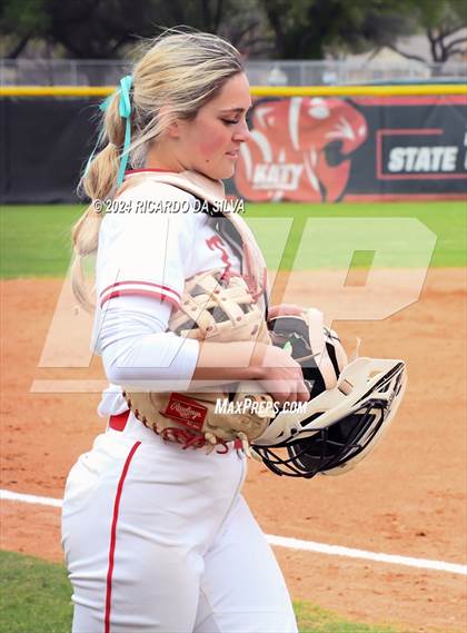 Thumbnail 3 in Katy vs Cinco Ranch photogallery.
