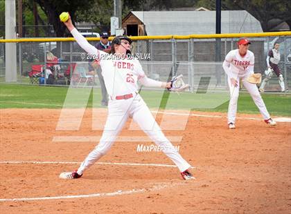 Thumbnail 2 in Katy vs Cinco Ranch photogallery.