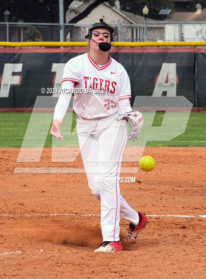 Thumbnail 1 in Katy vs Cinco Ranch photogallery.