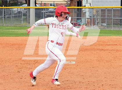 Thumbnail 1 in Katy vs Cinco Ranch photogallery.