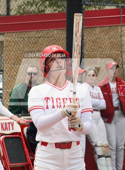 Thumbnail 3 in Katy vs Cinco Ranch photogallery.