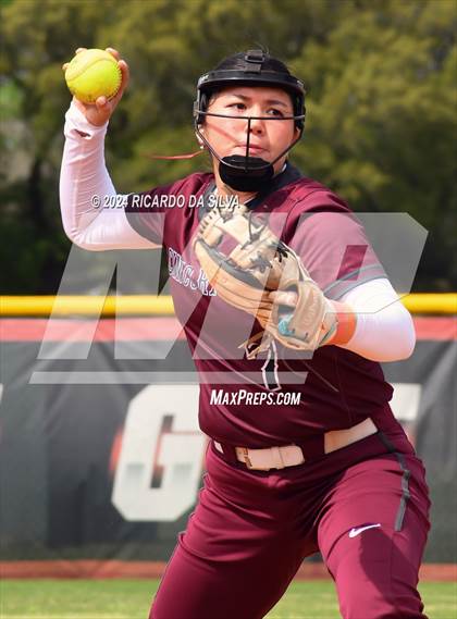 Thumbnail 2 in Katy vs Cinco Ranch photogallery.