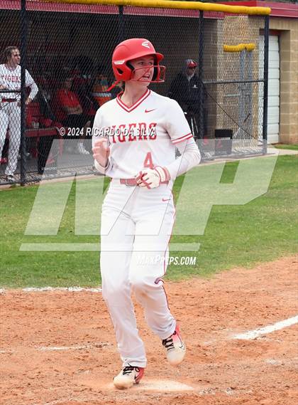 Thumbnail 1 in Katy vs Cinco Ranch photogallery.