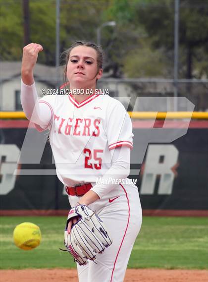 Thumbnail 2 in Katy vs Cinco Ranch photogallery.
