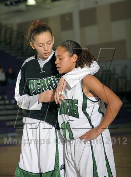 Thumbnail 1 in Perris vs. Mission Viejo (MaxPreps Holiday Classic) photogallery.