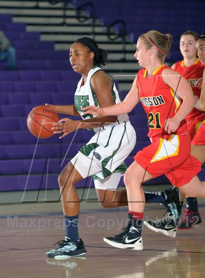 Thumbnail 1 in Perris vs. Mission Viejo (MaxPreps Holiday Classic) photogallery.