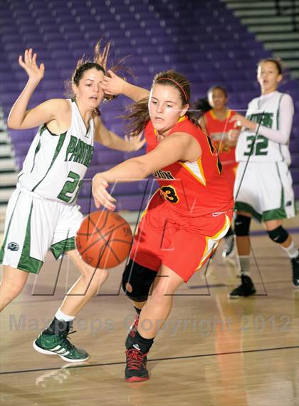 Thumbnail 3 in Perris vs. Mission Viejo (MaxPreps Holiday Classic) photogallery.