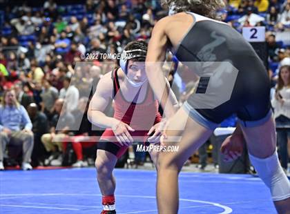 Thumbnail 3 in UIL State Championships - 5A 120lb Final photogallery.