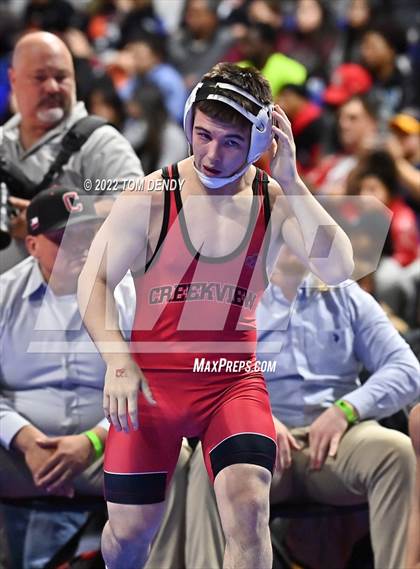 Thumbnail 1 in UIL State Championships - 5A 120lb Final photogallery.