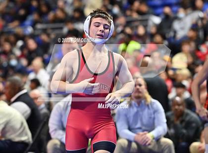 Thumbnail 2 in UIL State Championships - 5A 120lb Final photogallery.