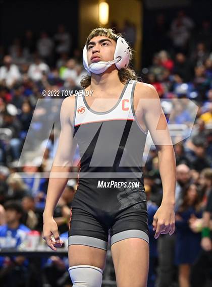 Thumbnail 3 in UIL State Championships - 5A 120lb Final photogallery.