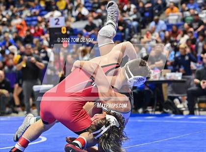 Thumbnail 2 in UIL State Championships - 5A 120lb Final photogallery.