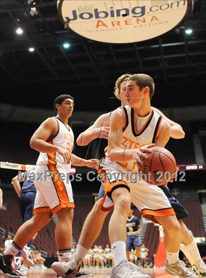 Thumbnail 2 in Desert Vista vs. Corona del Sol (AIA D1 Semifinals) photogallery.