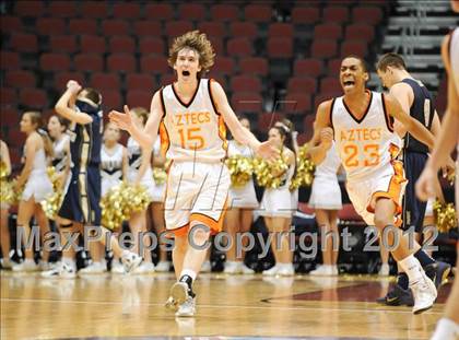 Thumbnail 2 in Desert Vista vs. Corona del Sol (AIA D1 Semifinals) photogallery.