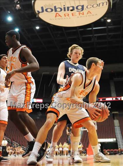 Thumbnail 3 in Desert Vista vs. Corona del Sol (AIA D1 Semifinals) photogallery.
