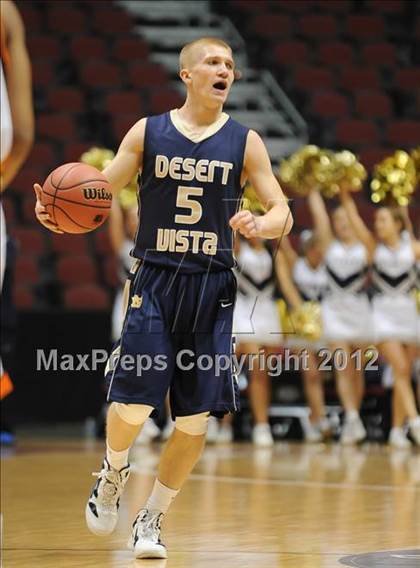 Thumbnail 2 in Desert Vista vs. Corona del Sol (AIA D1 Semifinals) photogallery.